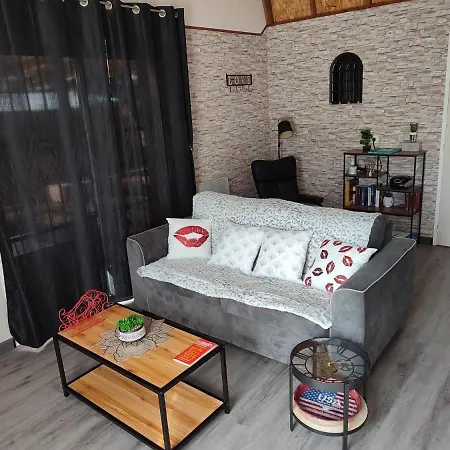 Le Cosy Occitan Chaleureuse Independante Baignoire Terrasse Jardin