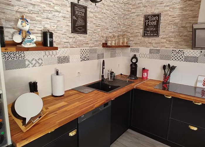 Le Cosy Occitan Chaleureuse Indépendante Baignoire Terrasse Jardin *